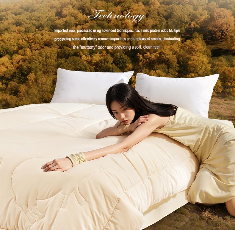 Fuanna New Zealand Wool Quilt | Premium Winter Comforter | Four Season Wool Bedding |
FIRSTSING